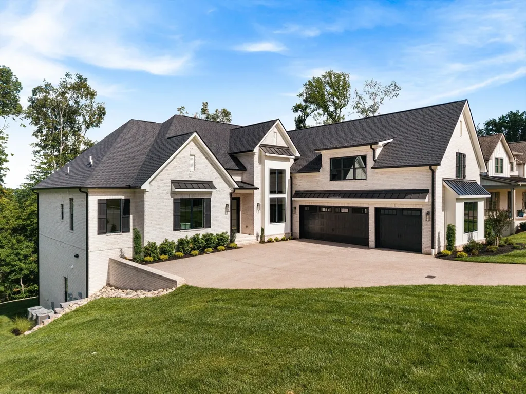 342 Raintree Drive Hendersonville TN 37075