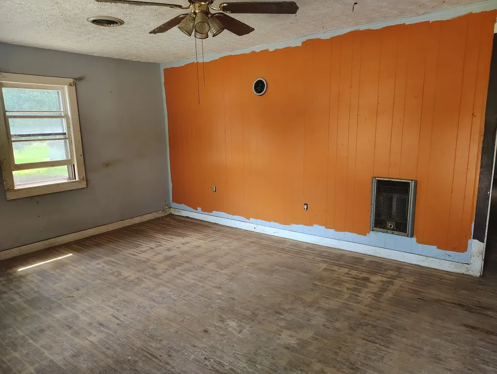 1736 Fairfield Road Westmoreland TN 37186