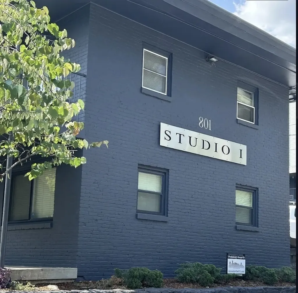 801 Hillview Heights Nashville TN 37204