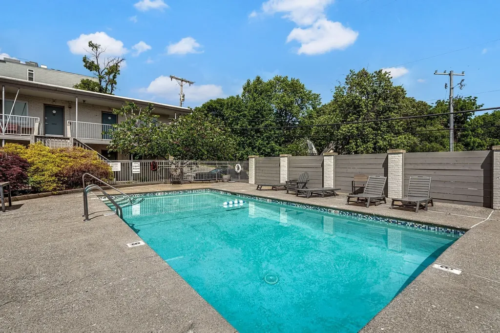 801 Hillview Heights Nashville TN 37204
