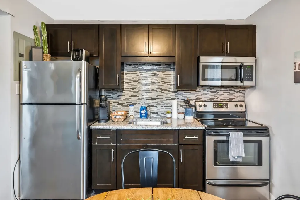 801 Hillview Heights Nashville TN 37204