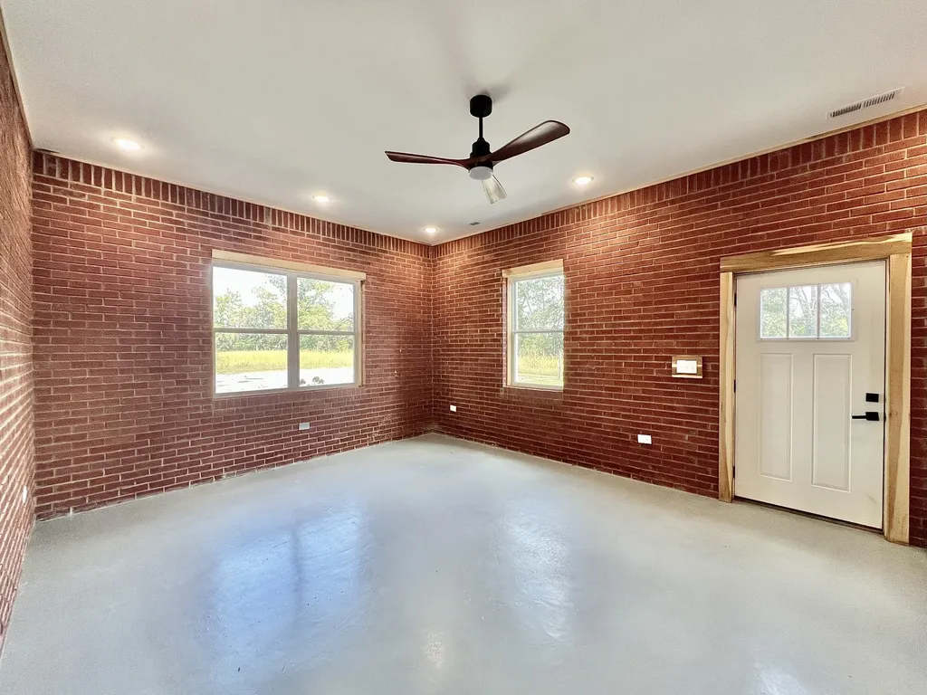 2250 Elkton Pike Pulaski TN 38478