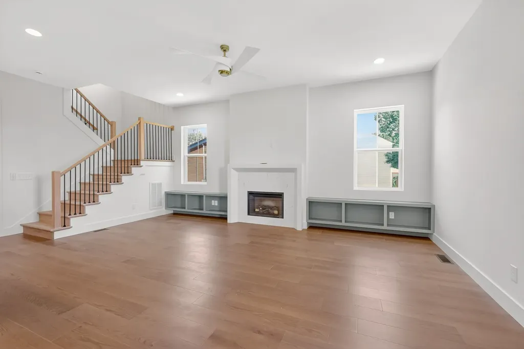 633 Claridge Drive Nashville TN 37214