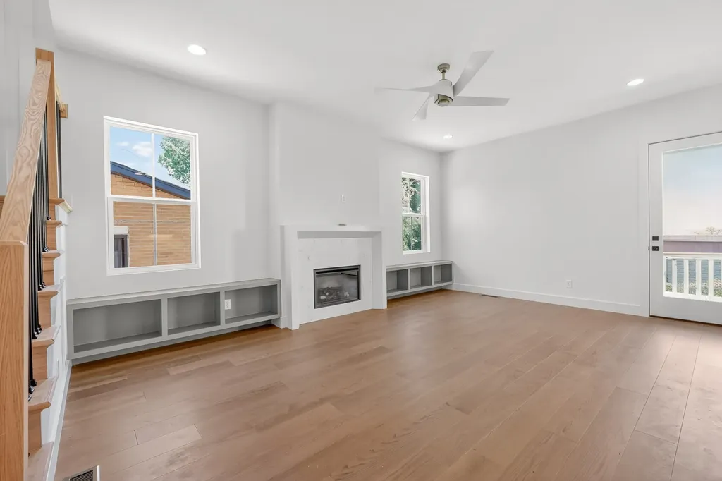 633 Claridge Drive Nashville TN 37214