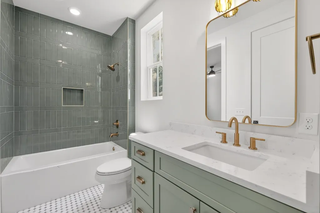 633 Claridge Drive Nashville TN 37214