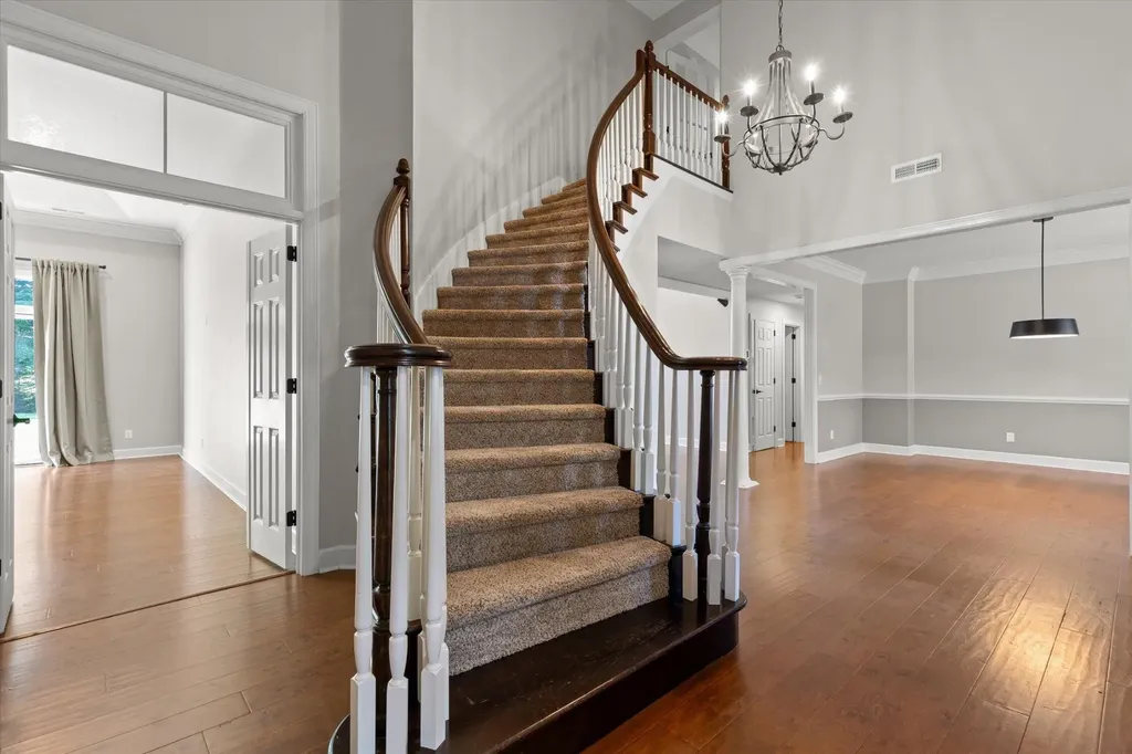 7729 Diamondhead Drive Ooltewah TN 37363