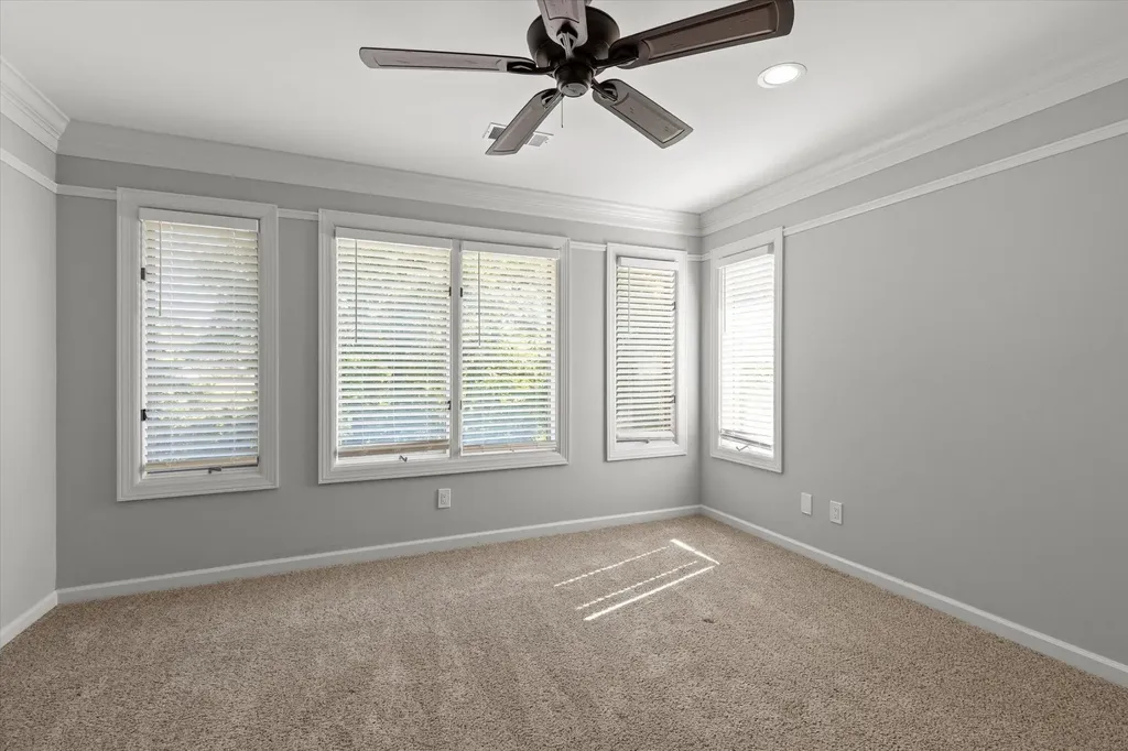7729 Diamondhead Drive Ooltewah TN 37363