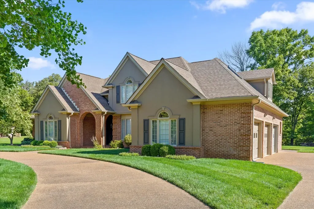 7729 Diamondhead Drive Ooltewah TN 37363