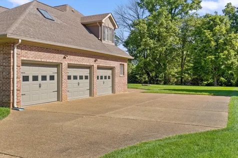 7729 Diamondhead Drive Ooltewah TN 37363