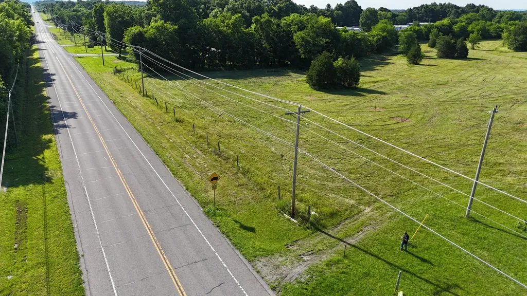 1988 Fayetteville Highway Belfast TN 37019