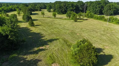 1988 Fayetteville Highway Belfast TN 37019