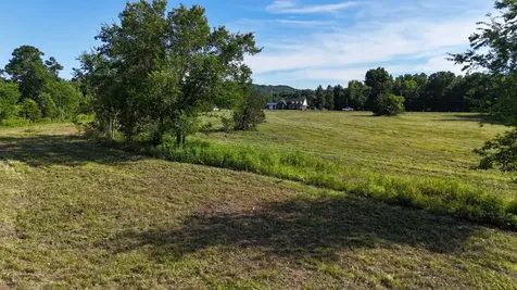 1988 Fayetteville Highway Belfast TN 37019