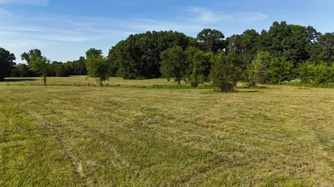 1988 Fayetteville Highway Belfast TN 37019