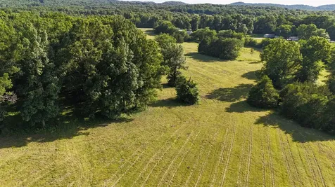 1988 Fayetteville Highway Belfast TN 37019