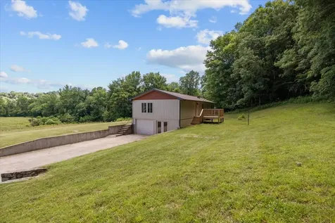 3456 Hurricane Creek Road Mc Ewen TN 37101