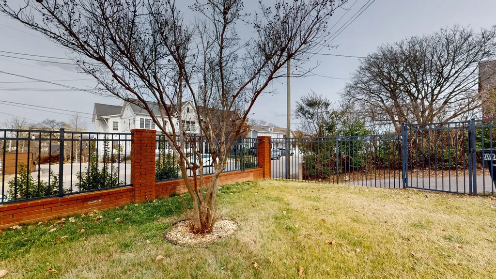 2012 12th Ave, S Nashville TN 37204
