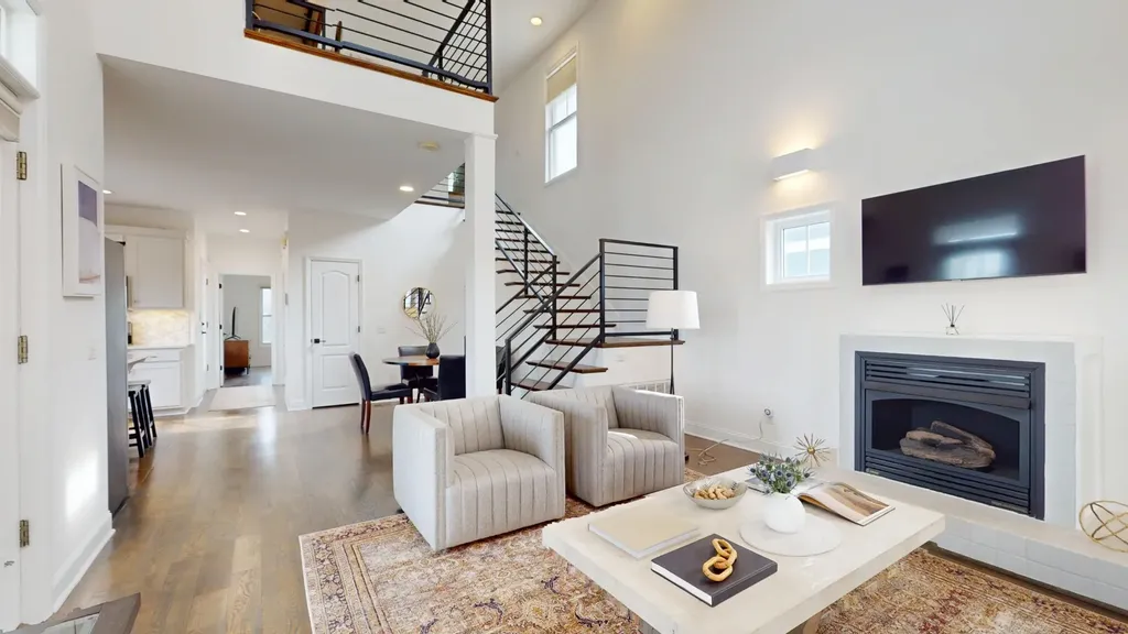 2012 12th Ave, S Nashville TN 37204