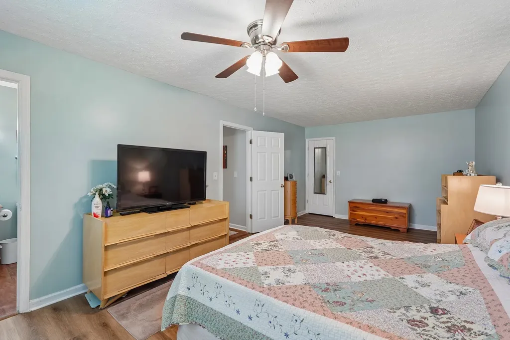 45 Roberts Lane Lebanon TN 37087
