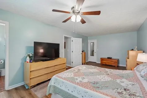 45 Roberts Lane Lebanon TN 37087