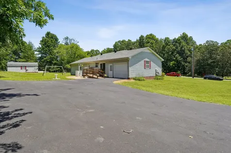 45 Roberts Lane Lebanon TN 37087
