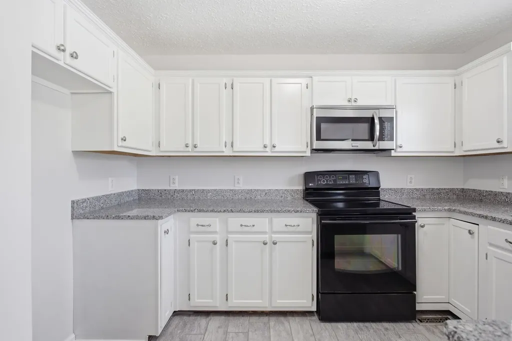4036 Cottonwood Court Lewisburg TN 37091