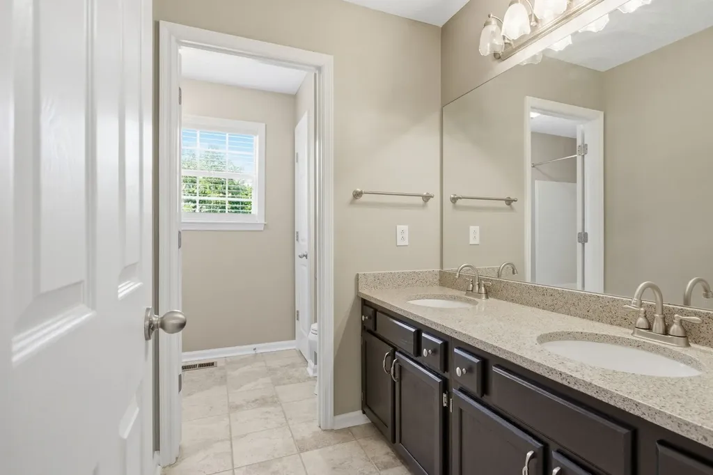 4036 Cottonwood Court Lewisburg TN 37091