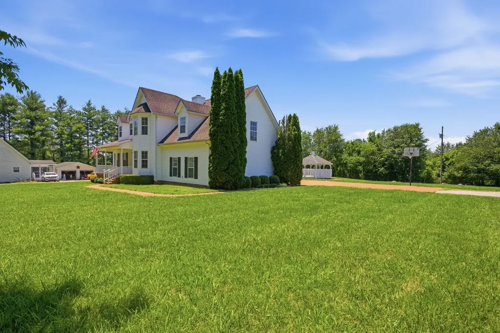 4036 Cottonwood Court Lewisburg TN 37091