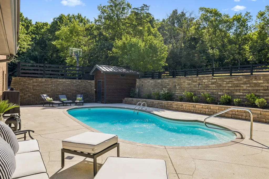 9862 Sam Donald Road Nolensville TN 37135