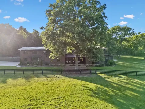 9862 Sam Donald Road Nolensville TN 37135