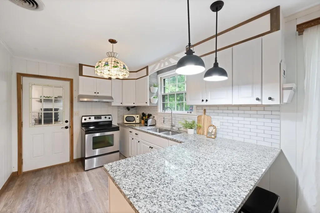 3243 Cloverwood Drive Nashville TN 37214