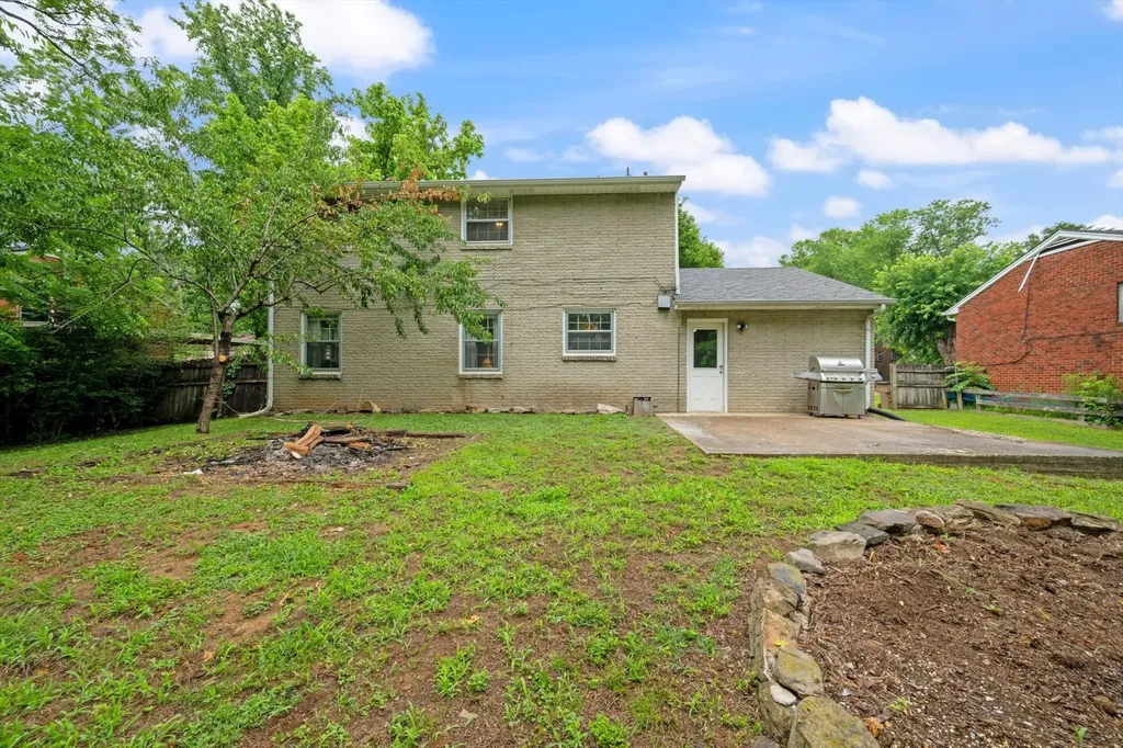 3243 Cloverwood Drive Nashville TN 37214
