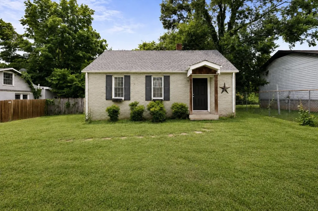Nashville TN, 1708 Northview Avenue