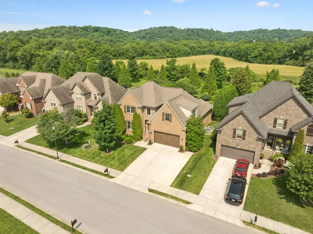 4181 Miles Johnson Parkway Spring Hill TN 37174