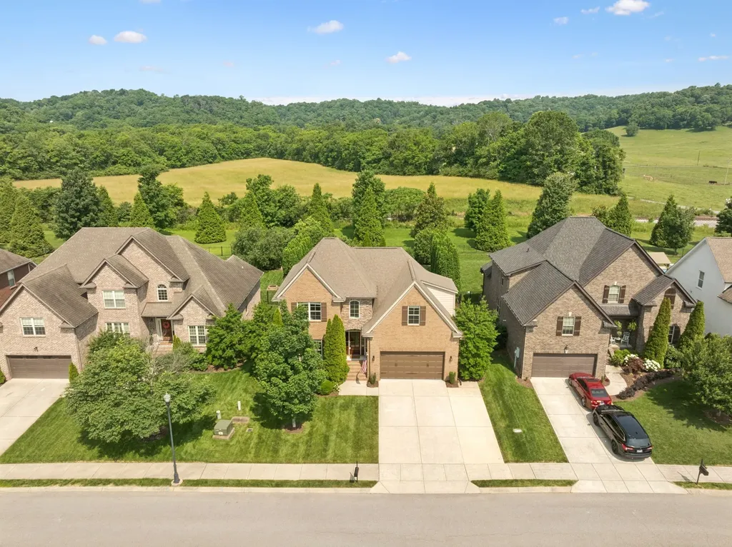 4181 Miles Johnson Parkway Spring Hill TN 37174