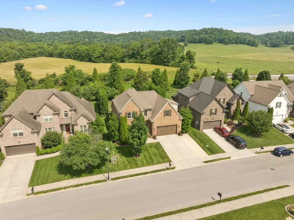 4181 Miles Johnson Parkway Spring Hill TN 37174
