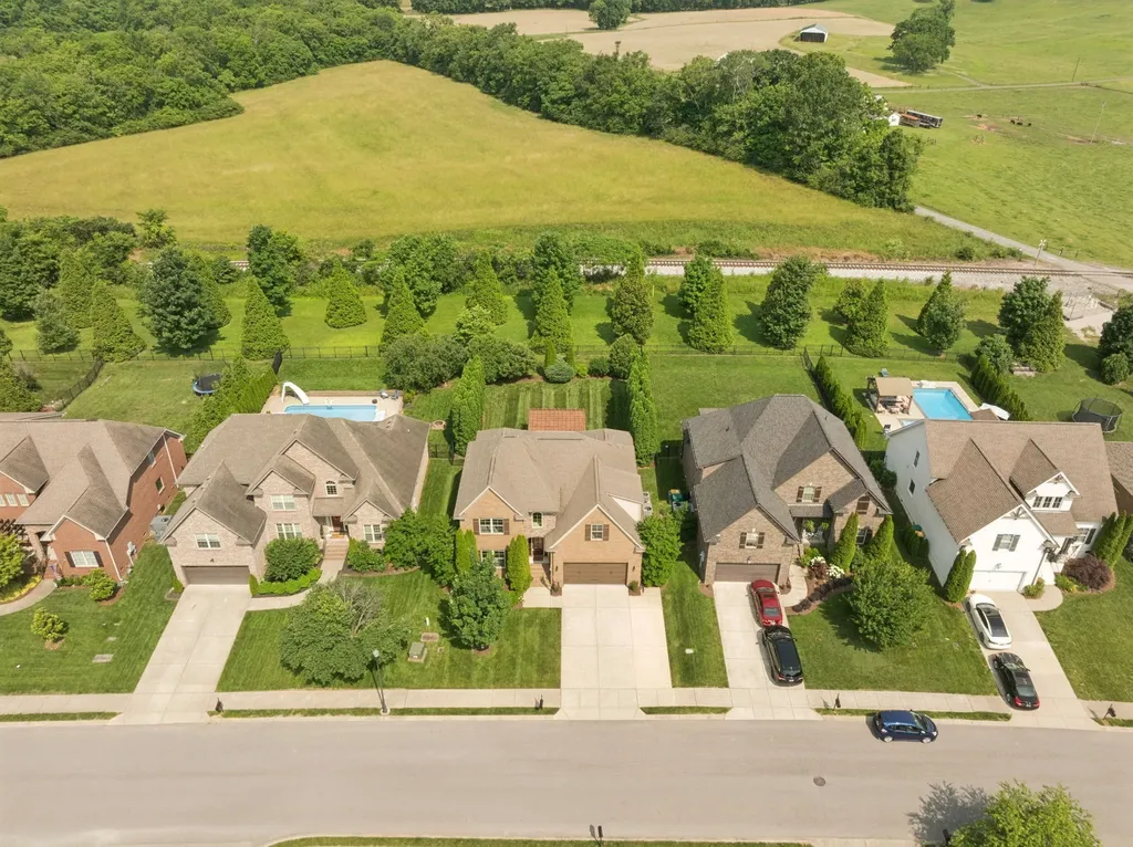 4181 Miles Johnson Parkway Spring Hill TN 37174