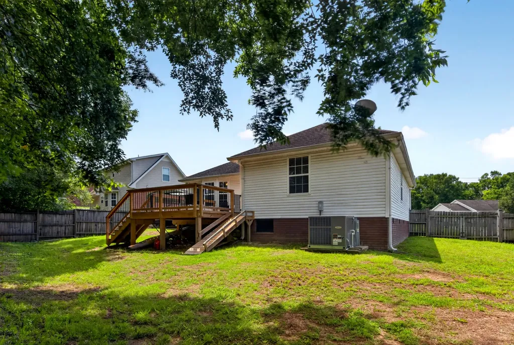 803 Spring Meadow Lane Lebanon TN 37087