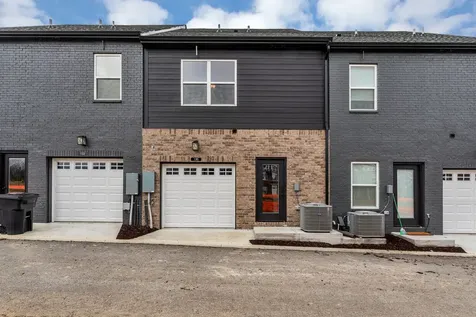 356 Twig Pvt Court Hendersonville TN 37075
