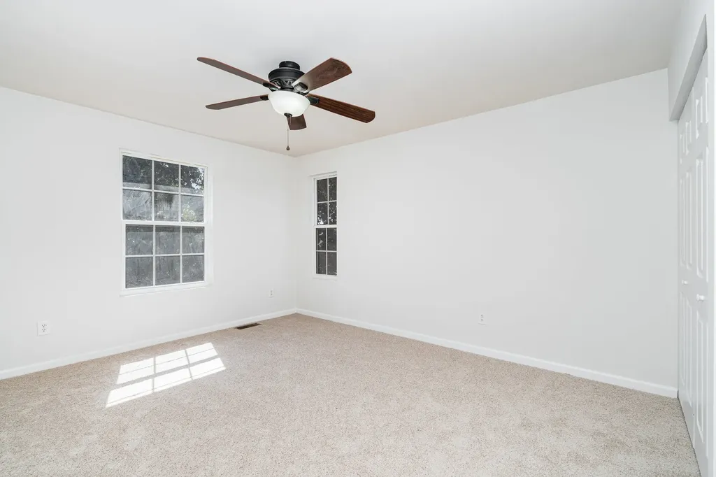 2005 Silverton Circle Spring Hill TN 37174