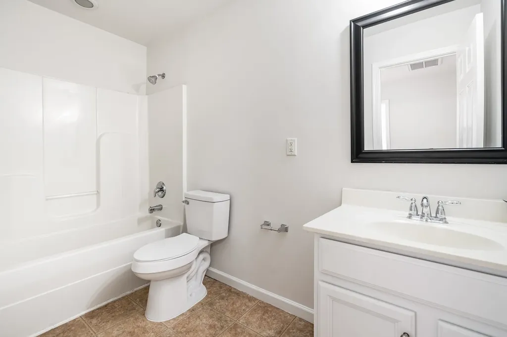 2005 Silverton Circle Spring Hill TN 37174