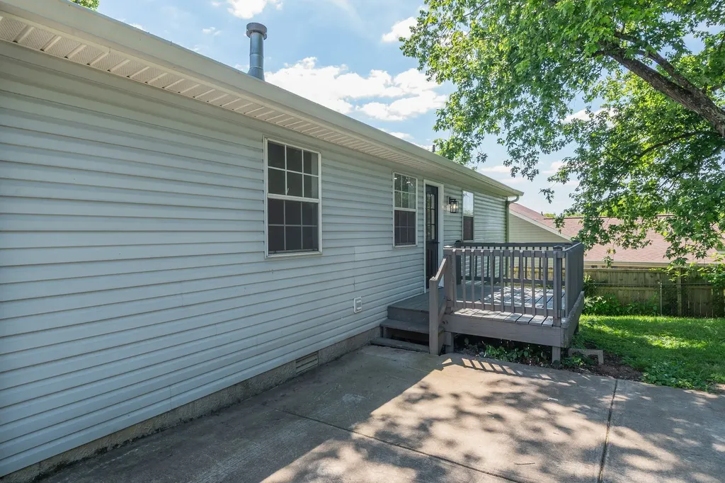 870 Reeves Road Antioch TN 37013
