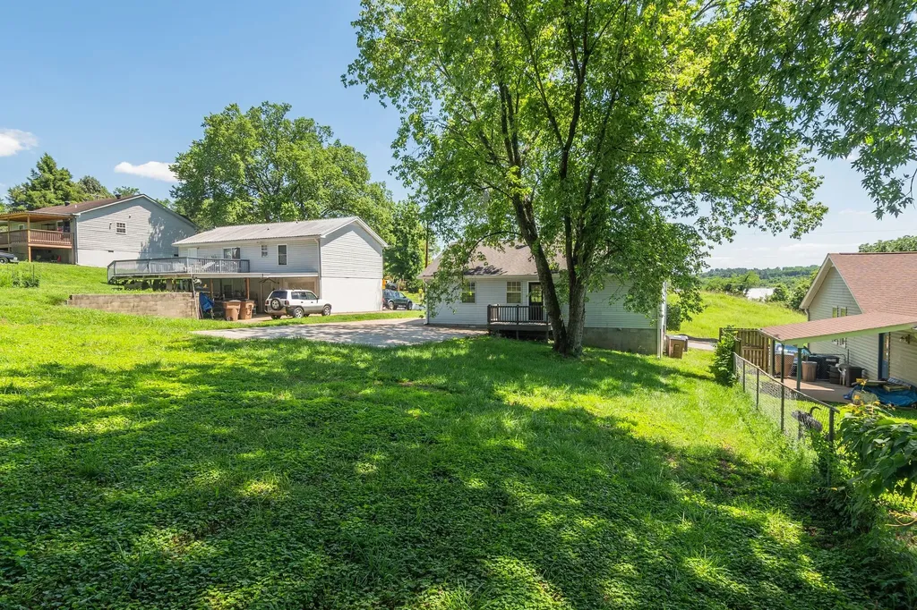 870 Reeves Road Antioch TN 37013