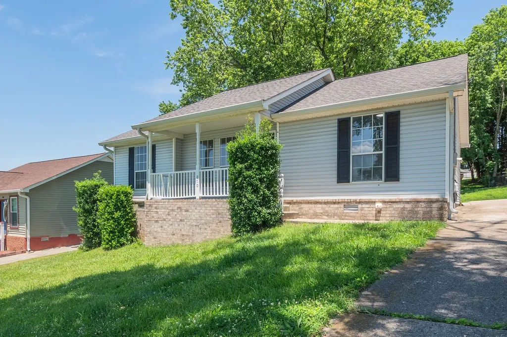 870 Reeves Road Antioch TN 37013
