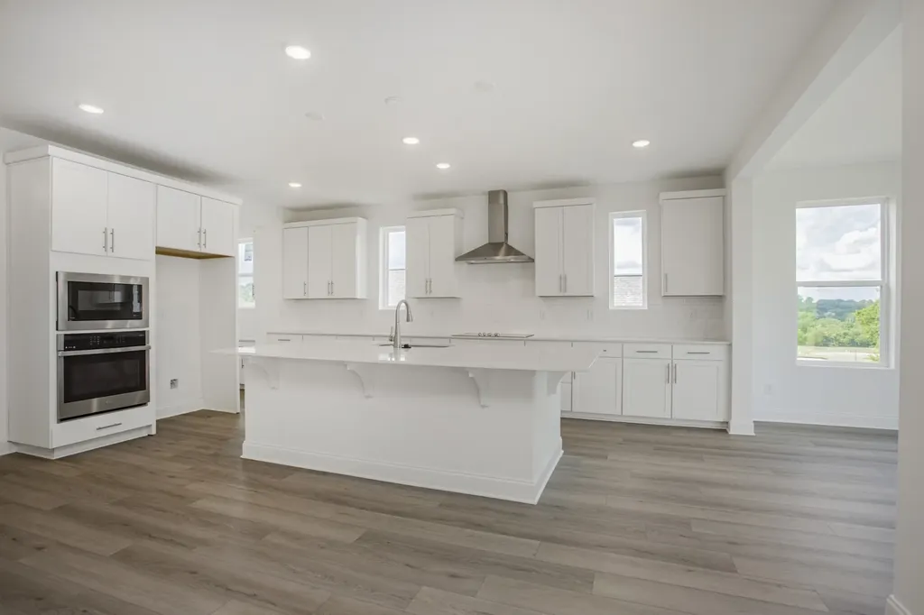 1554O Oak Springs Drive Columbia TN 38401