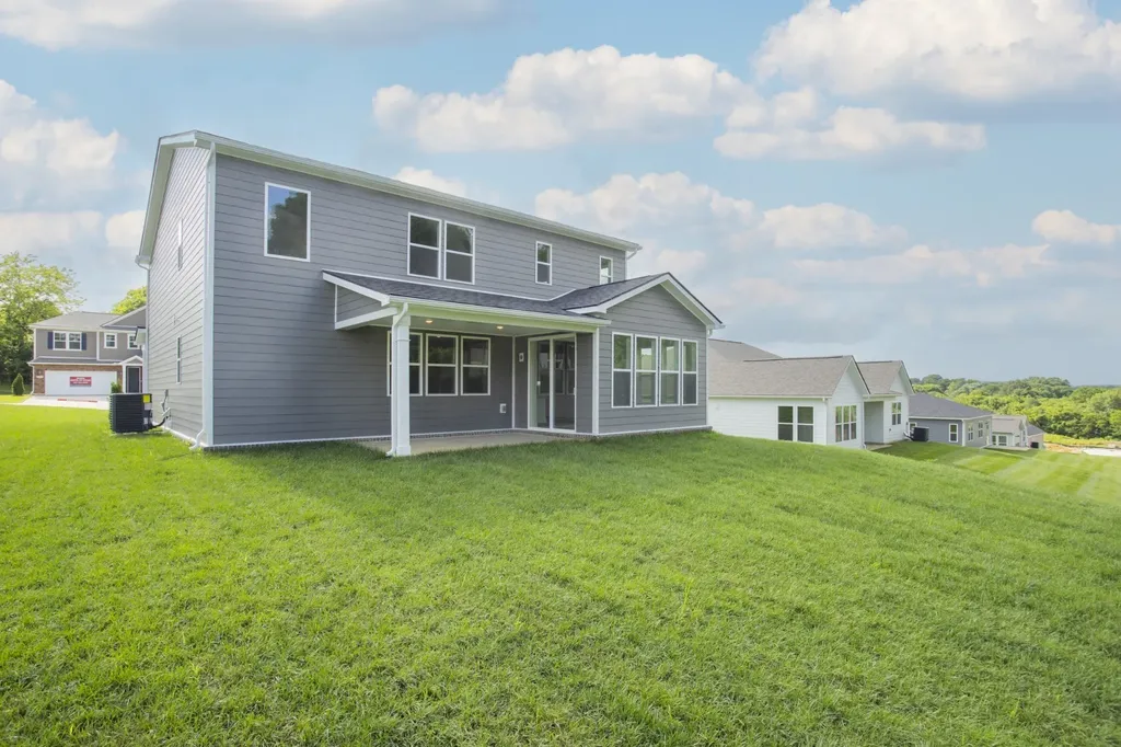1554O Oak Springs Drive Columbia TN 38401