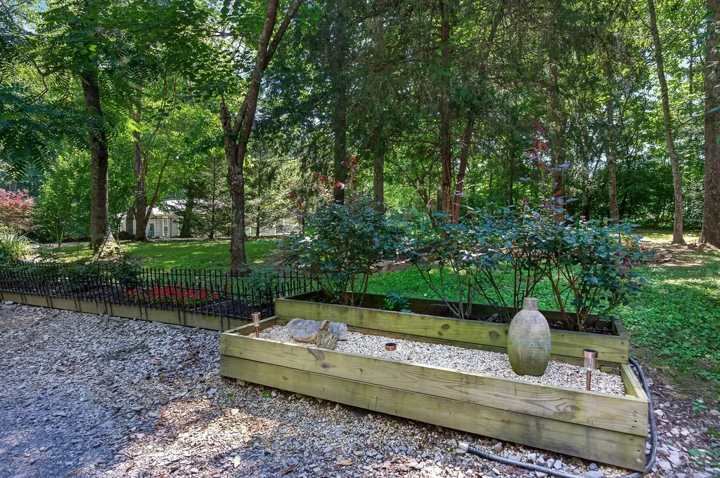 155 Wildwood Road Smithville TN 37166