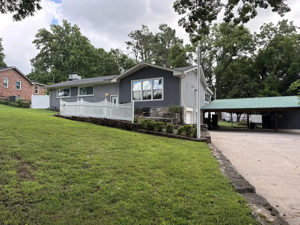 304 Hickory Drive Old Hickory TN 37138