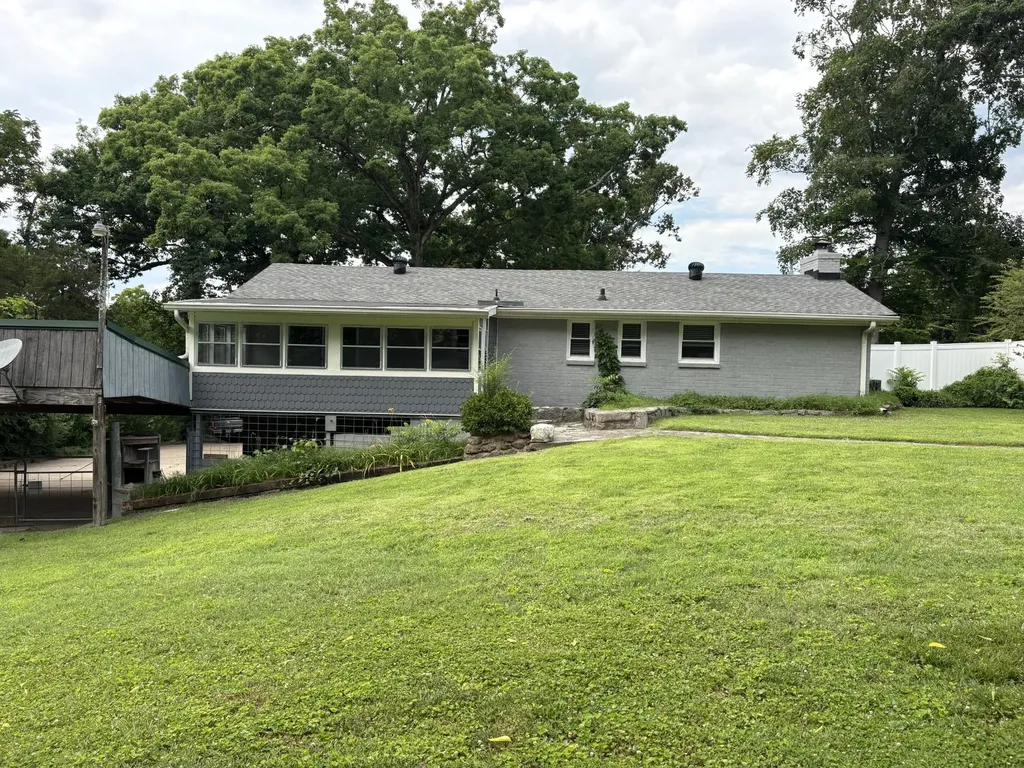 304 Hickory Drive Old Hickory TN 37138