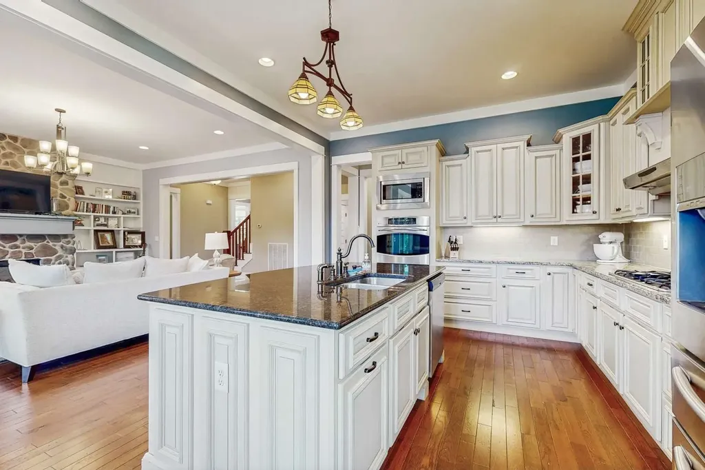 2533 Belle Brook Drive Franklin TN 37067