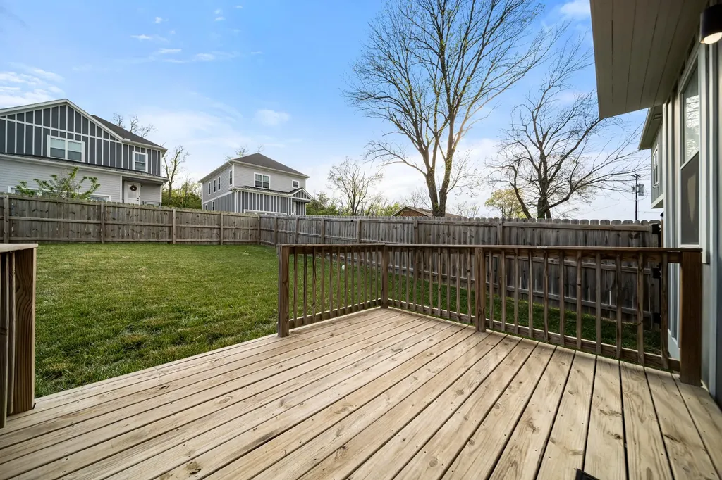 338A Ewing Drive Nashville TN 37207